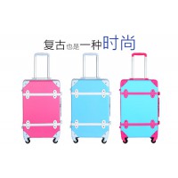有一批優(yōu)質(zhì)拉桿箱，價格從優(yōu)，欲購聯(lián)系